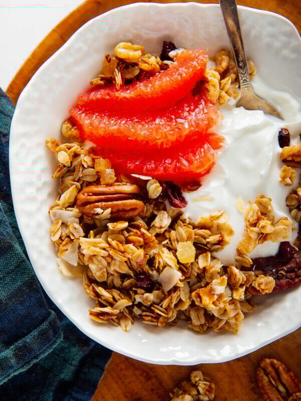 gingerbread granola with yogurt