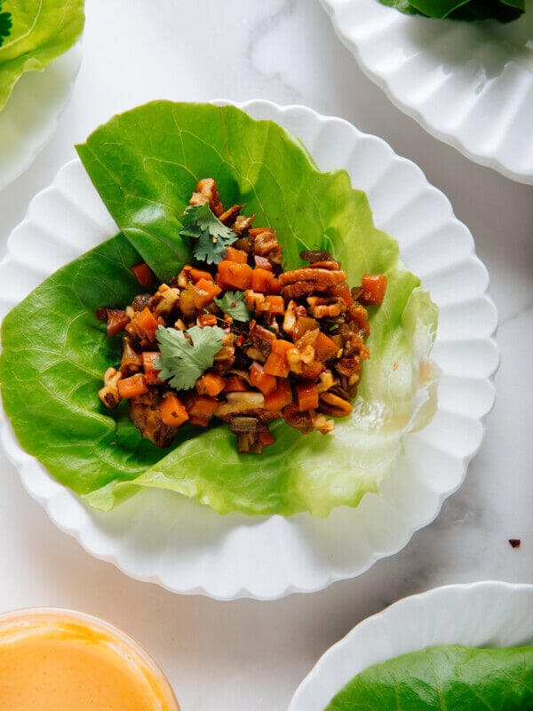 vegetarian Thai lettuce wraps